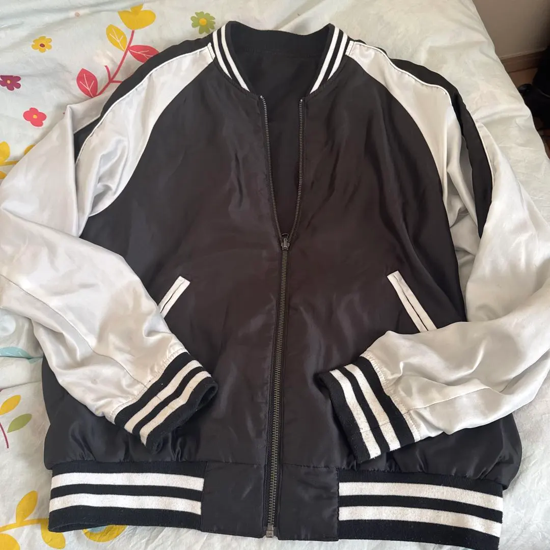 2026年最新】niko and  スカジャンの人気アイテム - メルカリ