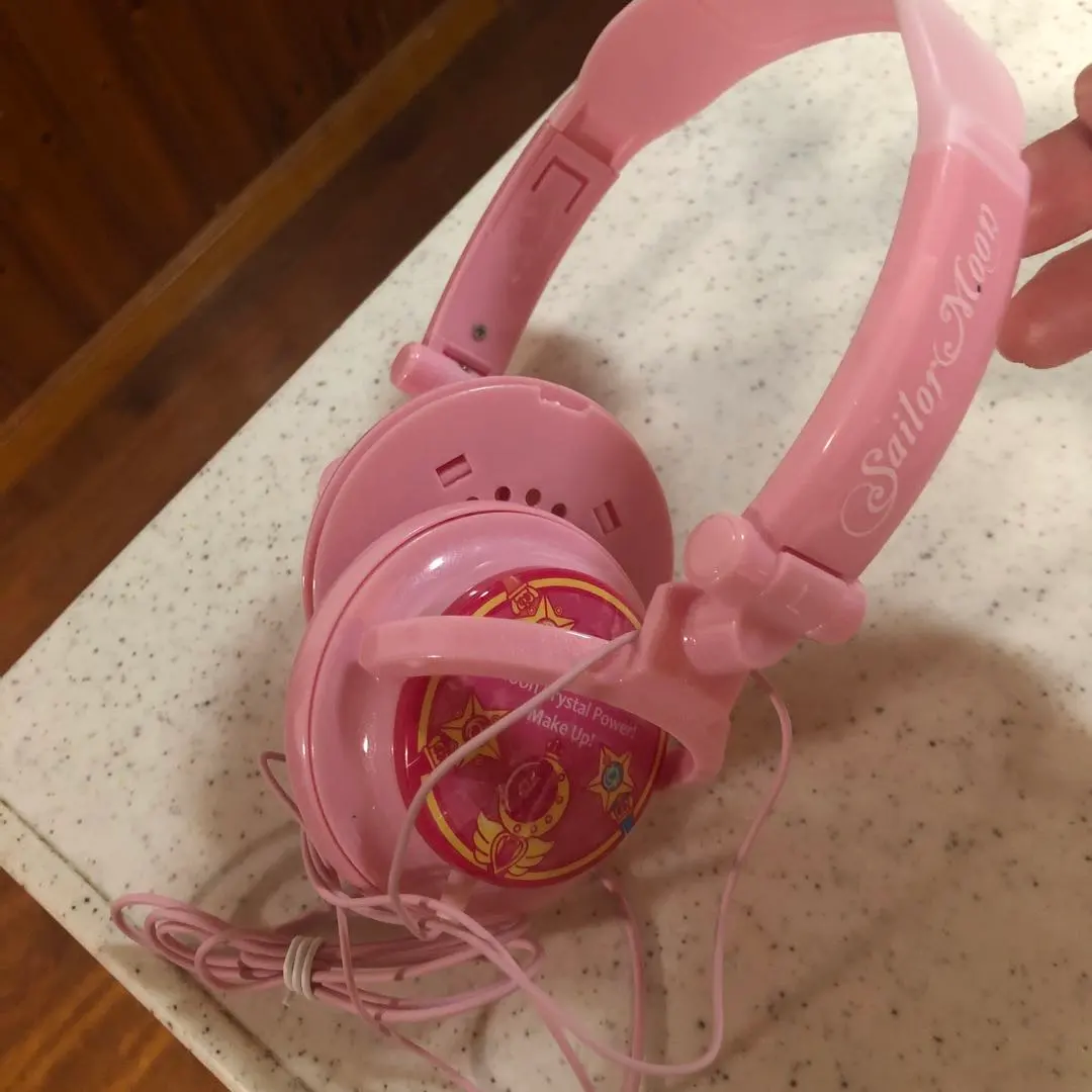 2026年最新】セーラームーン ヘッドホンの人気アイテム - メルカリ