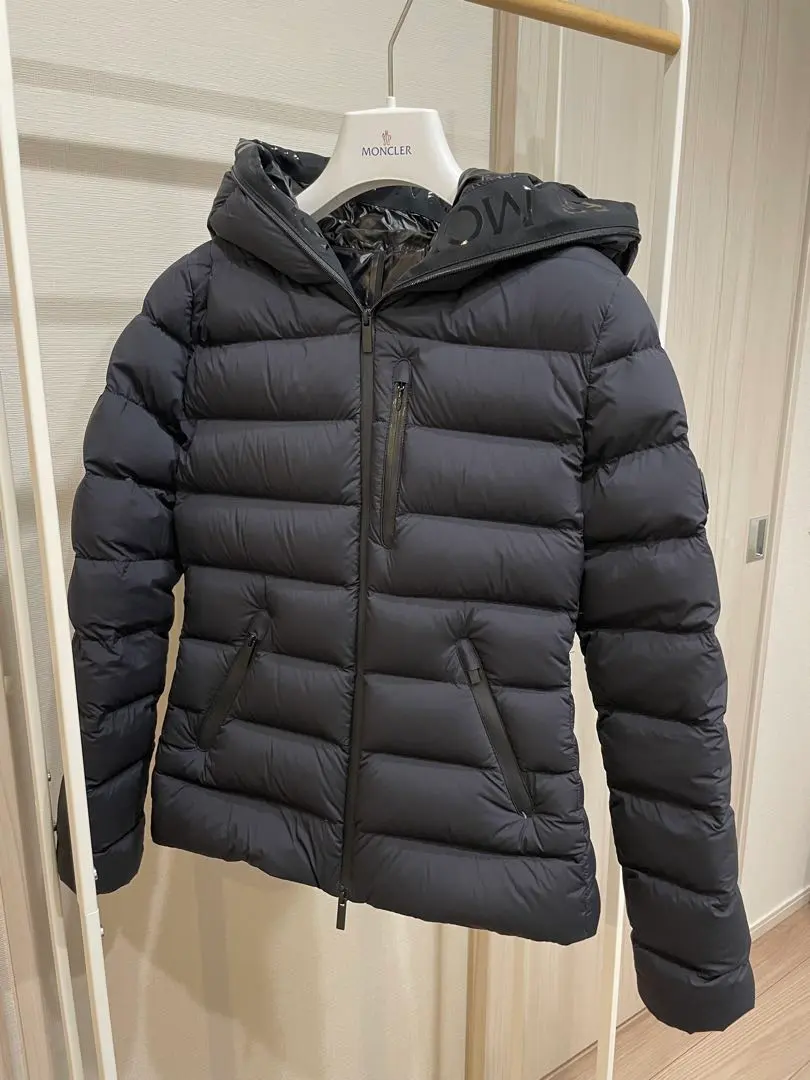 2026年最新】モンクレール herbeの人気アイテム - メルカリ