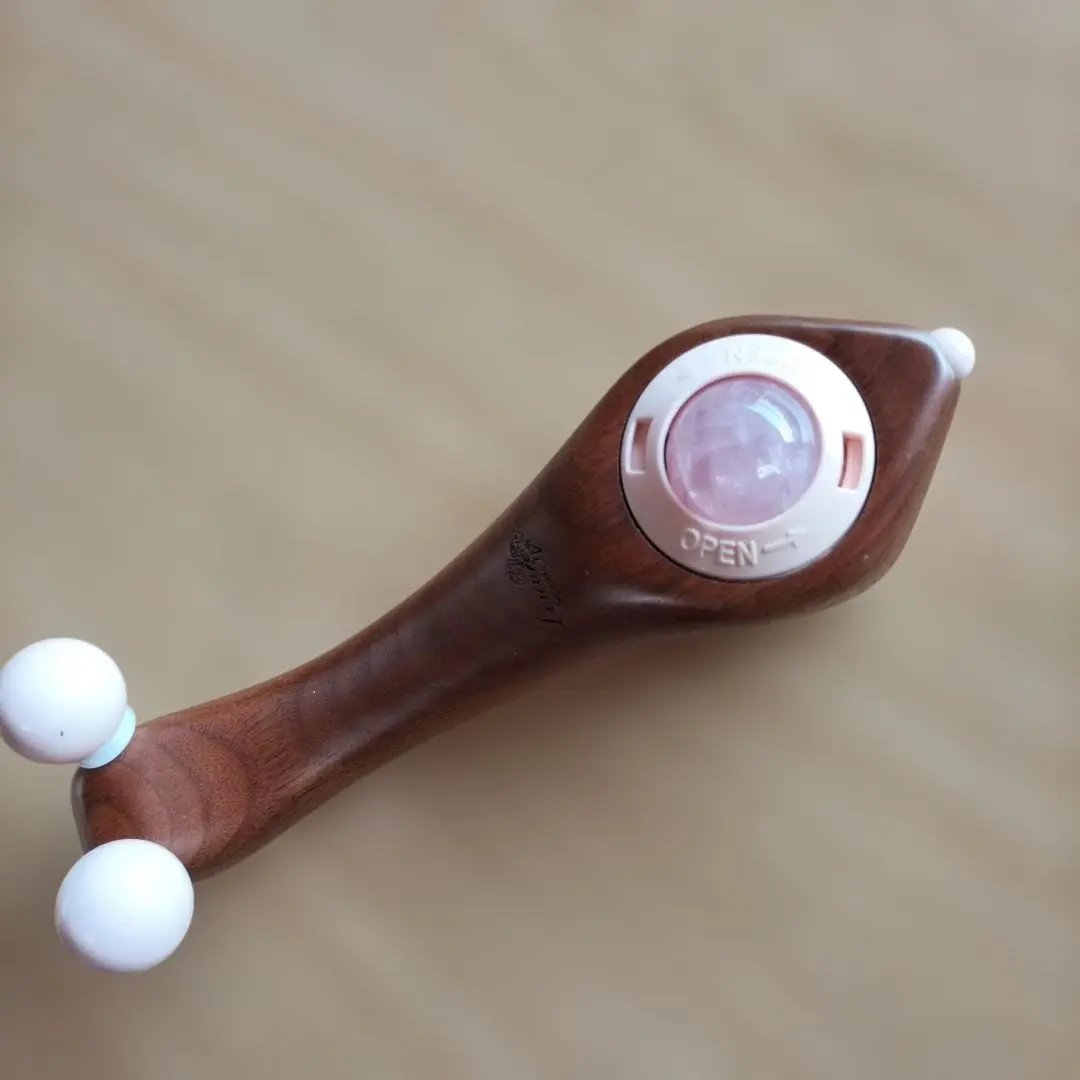 2026年最新】LOUVREDO 美顔用品・美顔ローラーの人気アイテム - メルカリ