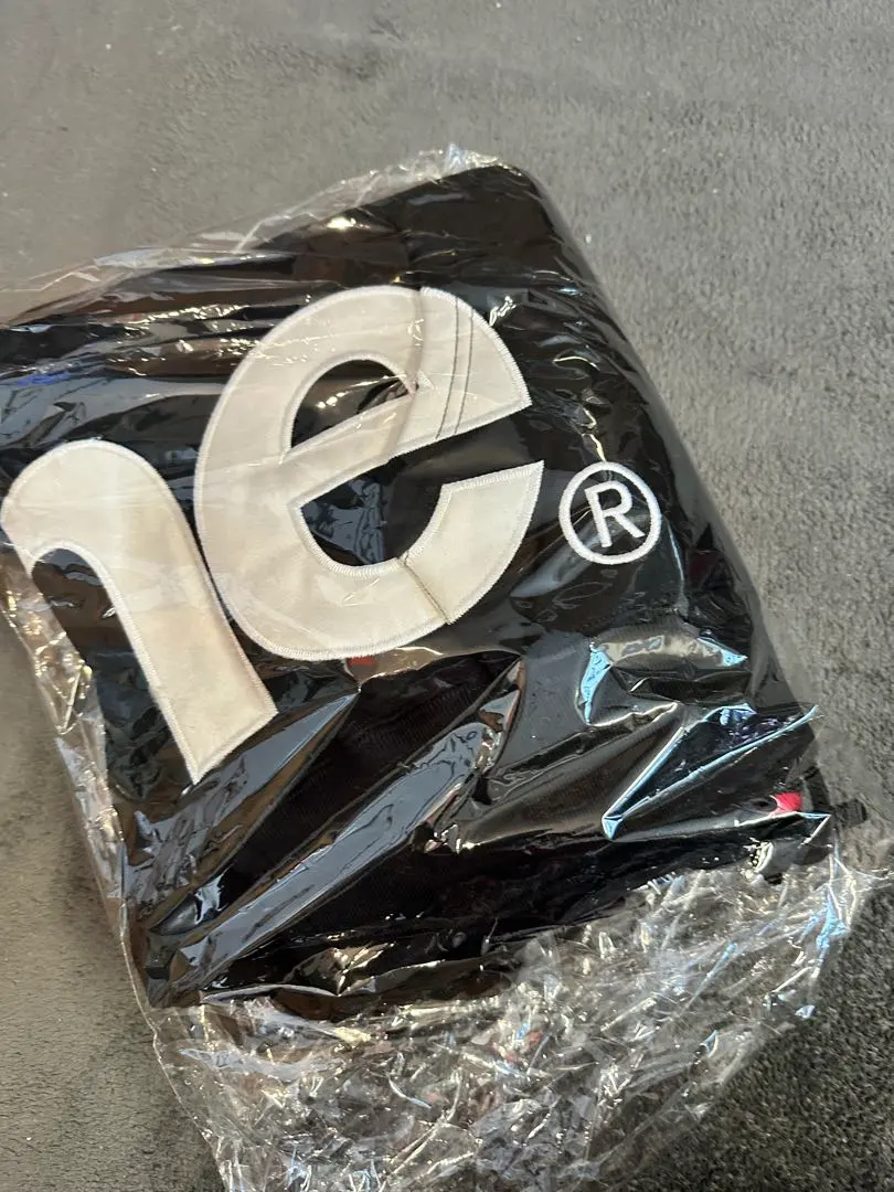 2026年最新】Supreme Big Logo Zip Up Hooded Sweatshirtの人気