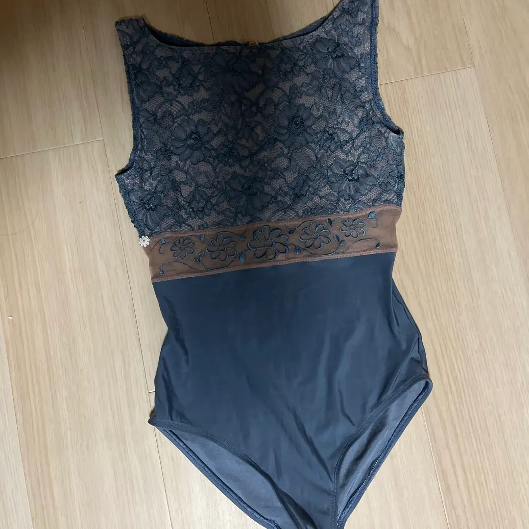 2026年最新】デラロミラノレオタードの人気アイテム - メルカリ