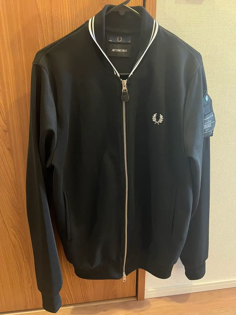 2026年最新】fred perry art comesの人気アイテム - メルカリ
