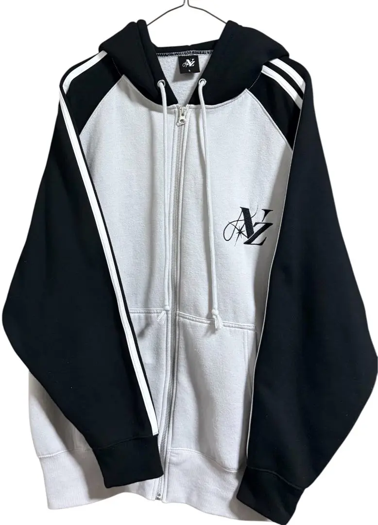 2026年最新】niziu フーディの人気アイテム - メルカリ