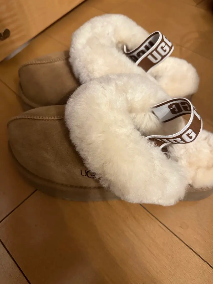 2026年最新】Ugg ファンケット キッズの人気アイテム - メルカリ