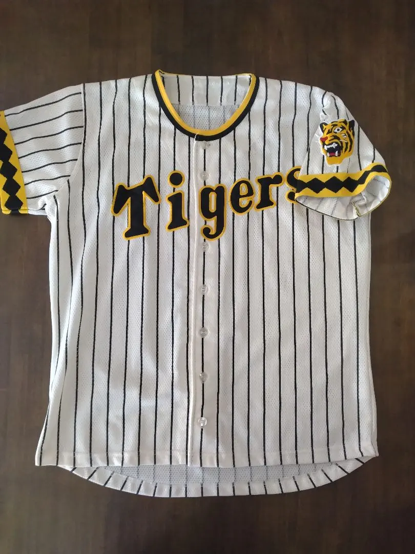 2026年最新】阪神 輝流 ユニフォームの人気アイテム - メルカリ