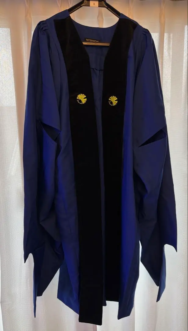 2026年最新】東京大学アカデミックガウンの人気アイテム - メルカリ