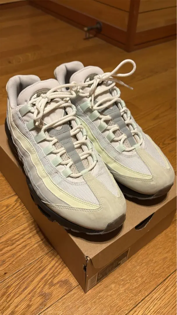 2026年最新】airmax95 sequoiaの人気アイテム - メルカリ
