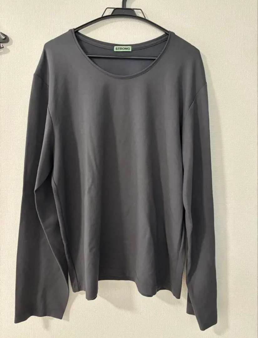 2026年最新】STRONG pack tee oursの人気アイテム - メルカリ
