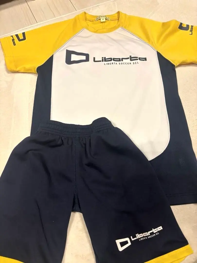 2026年最新】リベルタ ユニフォーム 145の人気アイテム - メルカリ