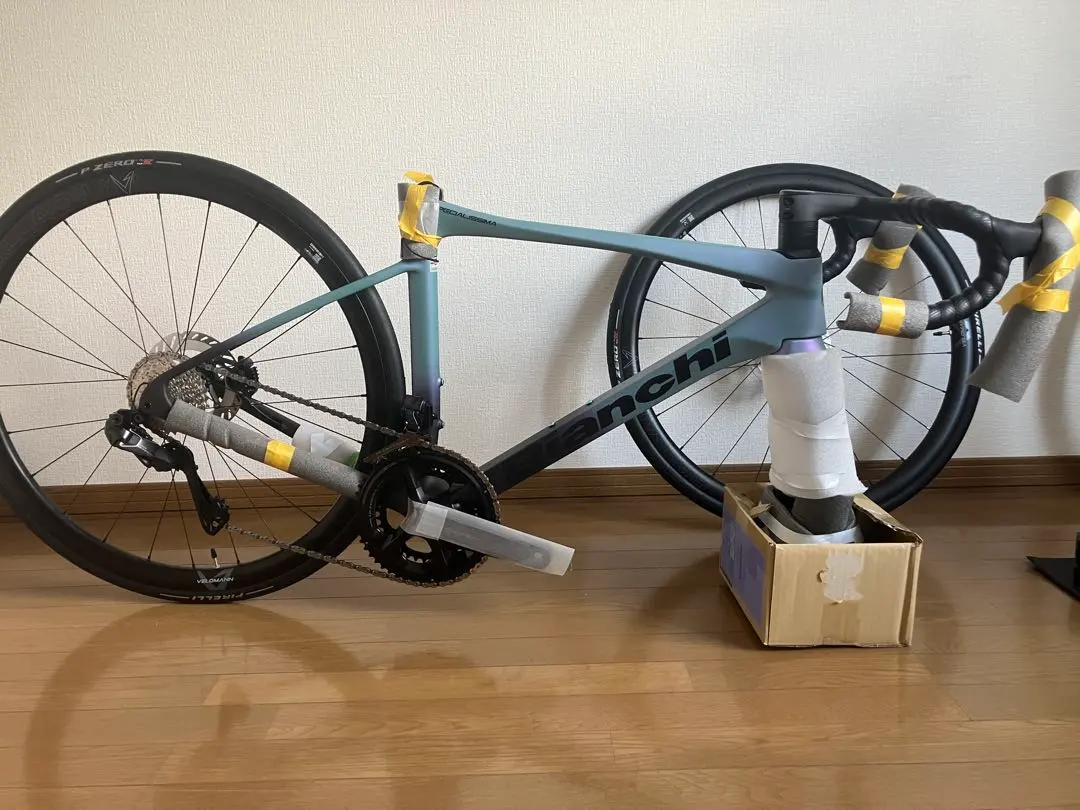 2026年最新】4iiii r8100の人気アイテム - メルカリ