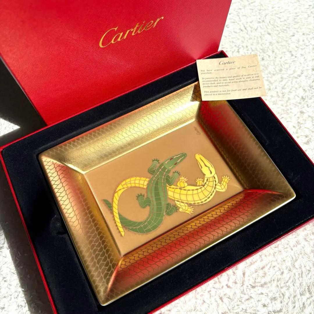 2026年最新】カルティエトレイの人気アイテム - メルカリ
