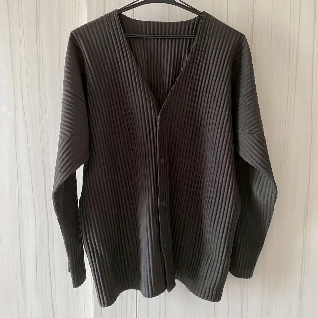 2026年最新】HOMME PLISSE ISSEY MIYAKE カーディガンの人気アイテム