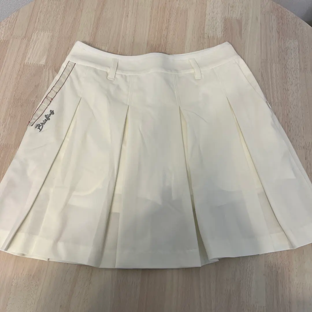 2026年最新】BRIEFING スカートの人気アイテム - メルカリ