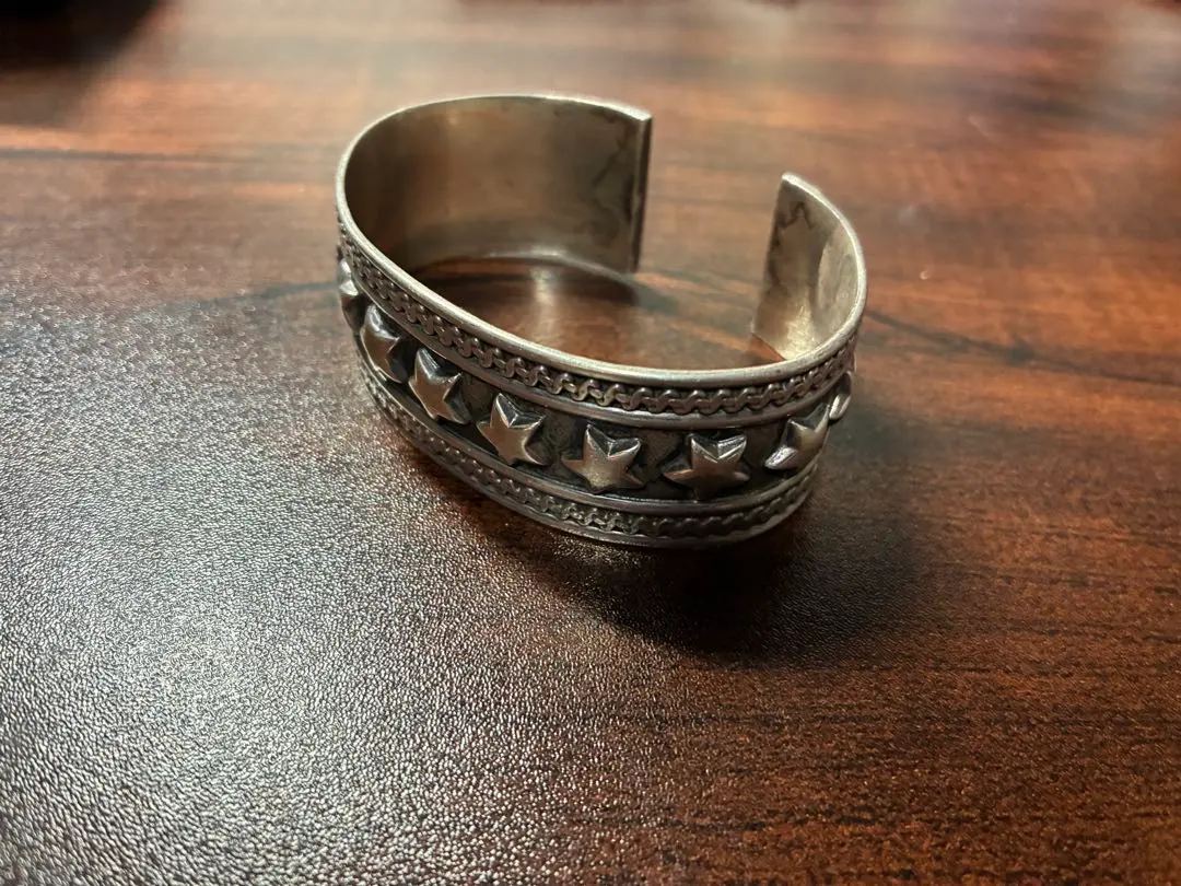 2026年最新】cody sanderson バングルの人気アイテム - メルカリ