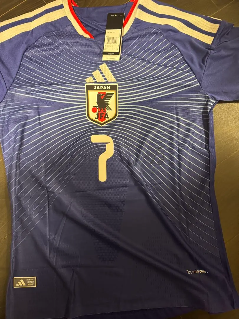 2026年最新】三笘薫 ユニフォーム サインの人気アイテム - メルカリ