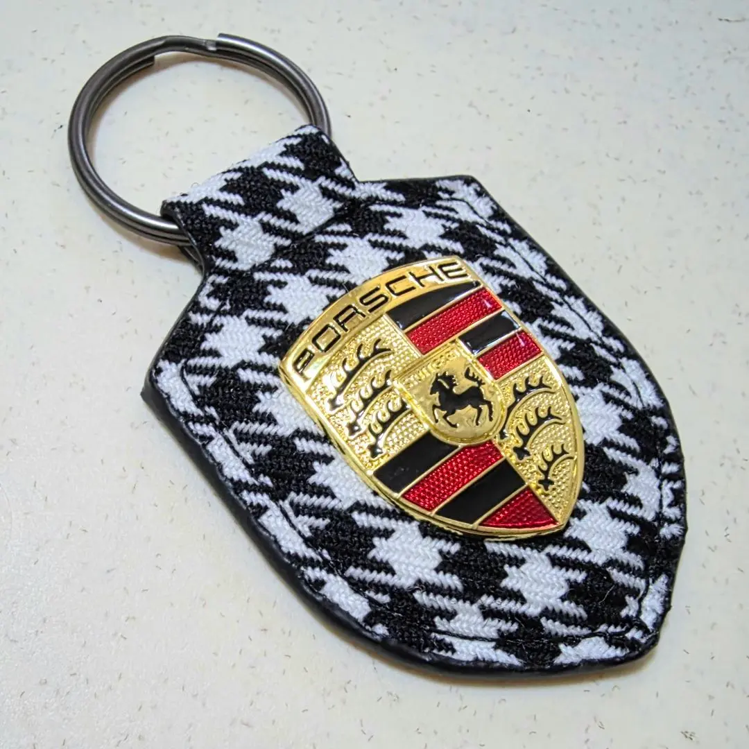 2026年最新】ポルシェ キーホルダー 千鳥の人気アイテム - メルカリ