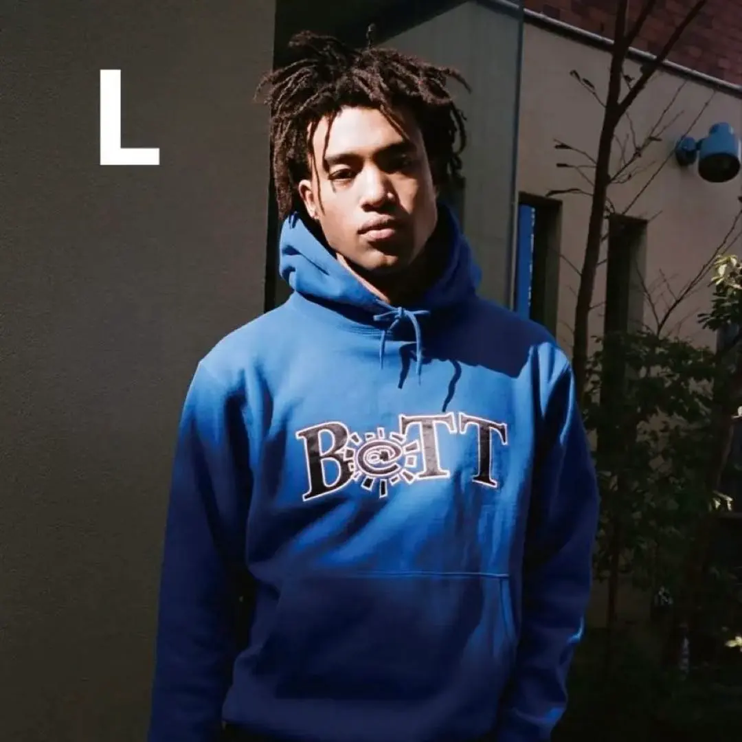 m51041545053_1.jpg?1763481918