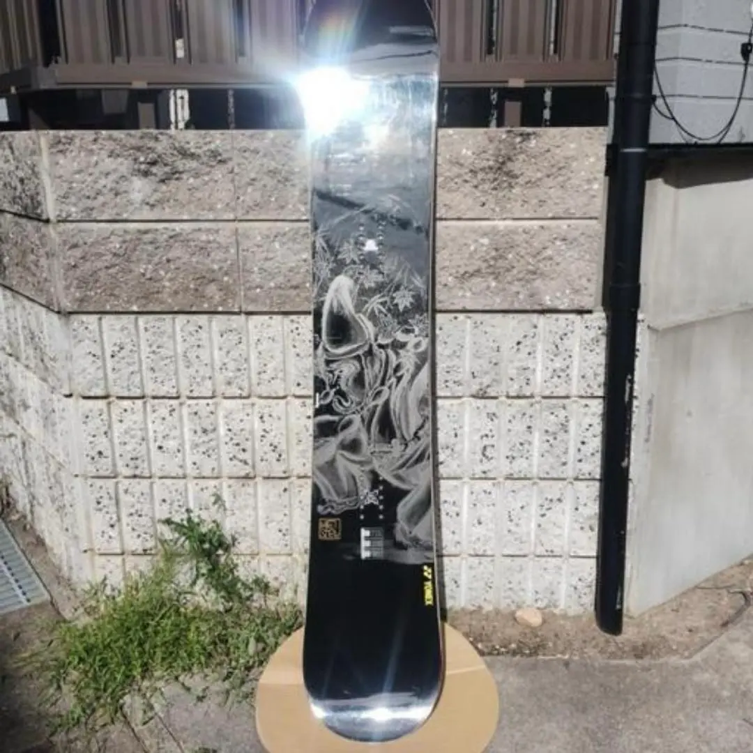 m53722398059_1.jpg?1763170350