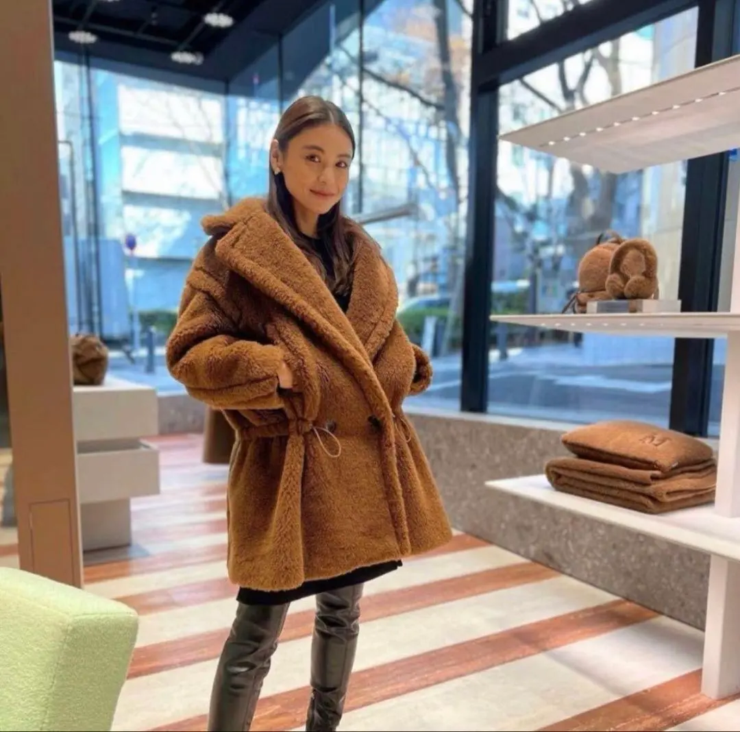 m53106357008_1.jpg?1764822837