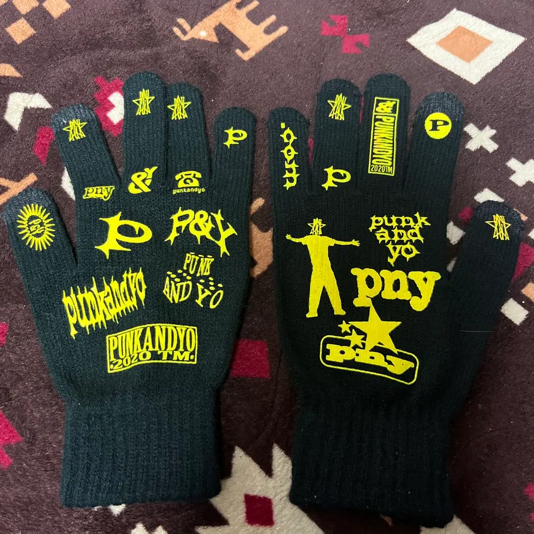 2026年最新】Punkandyo 手袋の人気アイテム - メルカリ