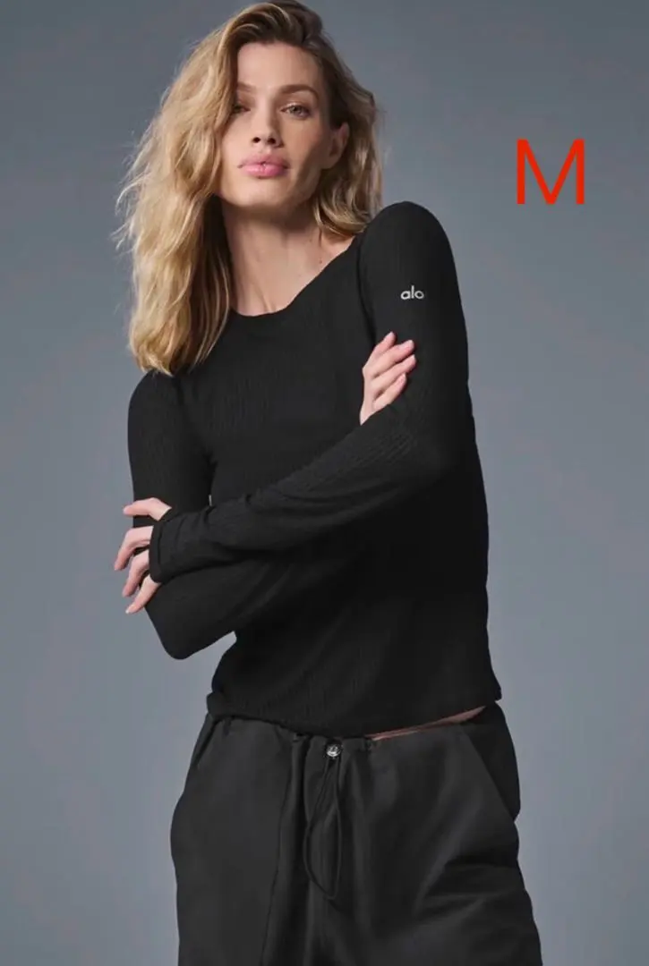 2026年最新】ALO Yoga Tシャツ・カットソーの人気アイテム - メルカリ