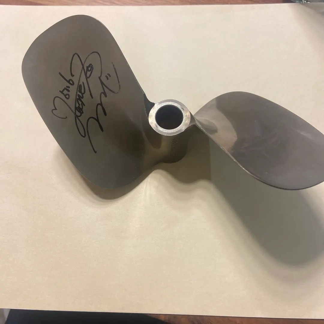 2026年最新】サイン入りプロペラの人気アイテム - メルカリ