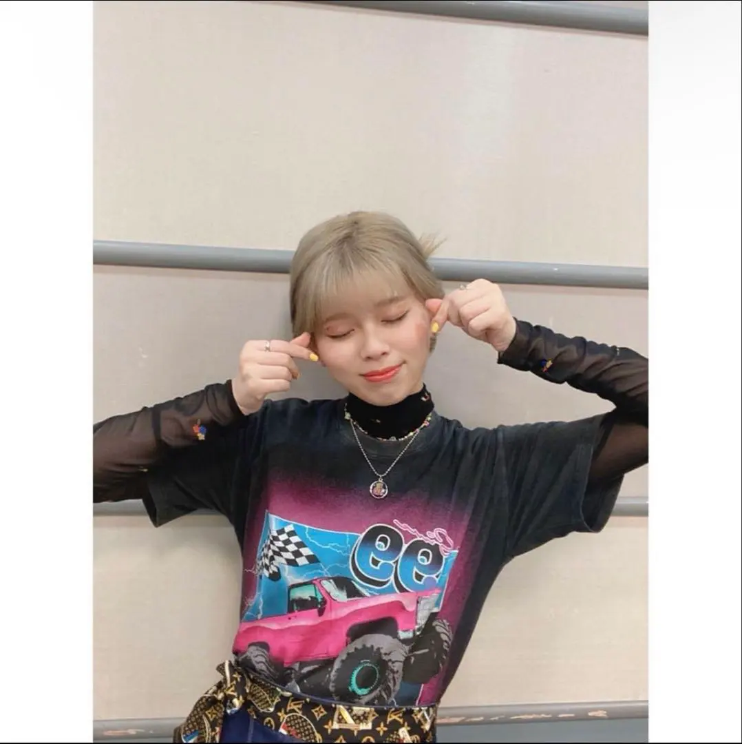 2026年最新】niziu tシャツ リクの人気アイテム - メルカリ