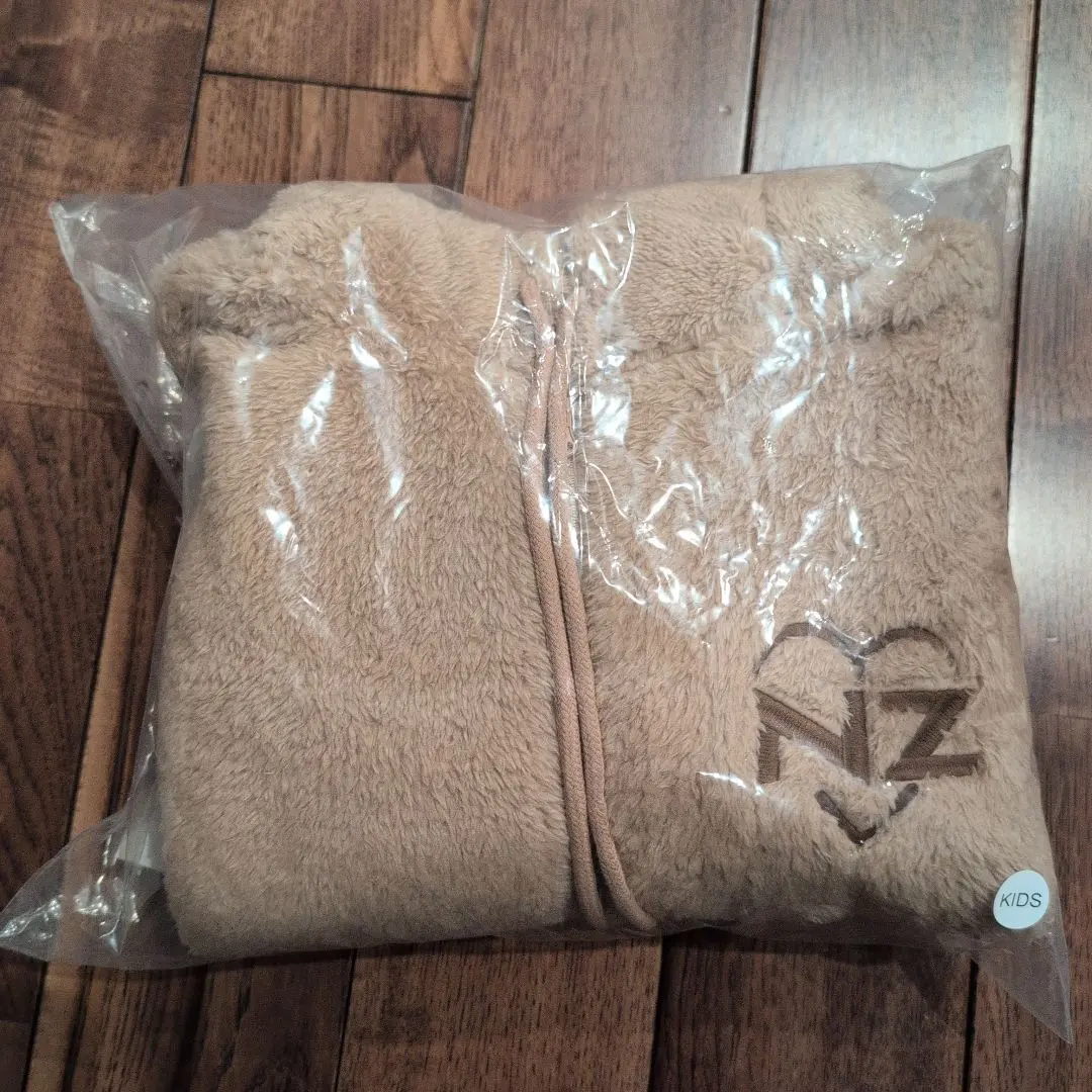 2026年最新】niziu フーディの人気アイテム - メルカリ