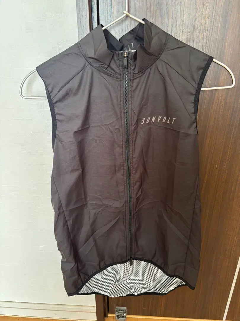 2026年最新】サンボルト ベストの人気アイテム - メルカリ