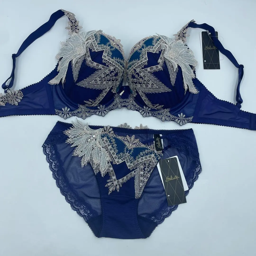 2026年最新】サルート王家の紋章の人気アイテム - メルカリ