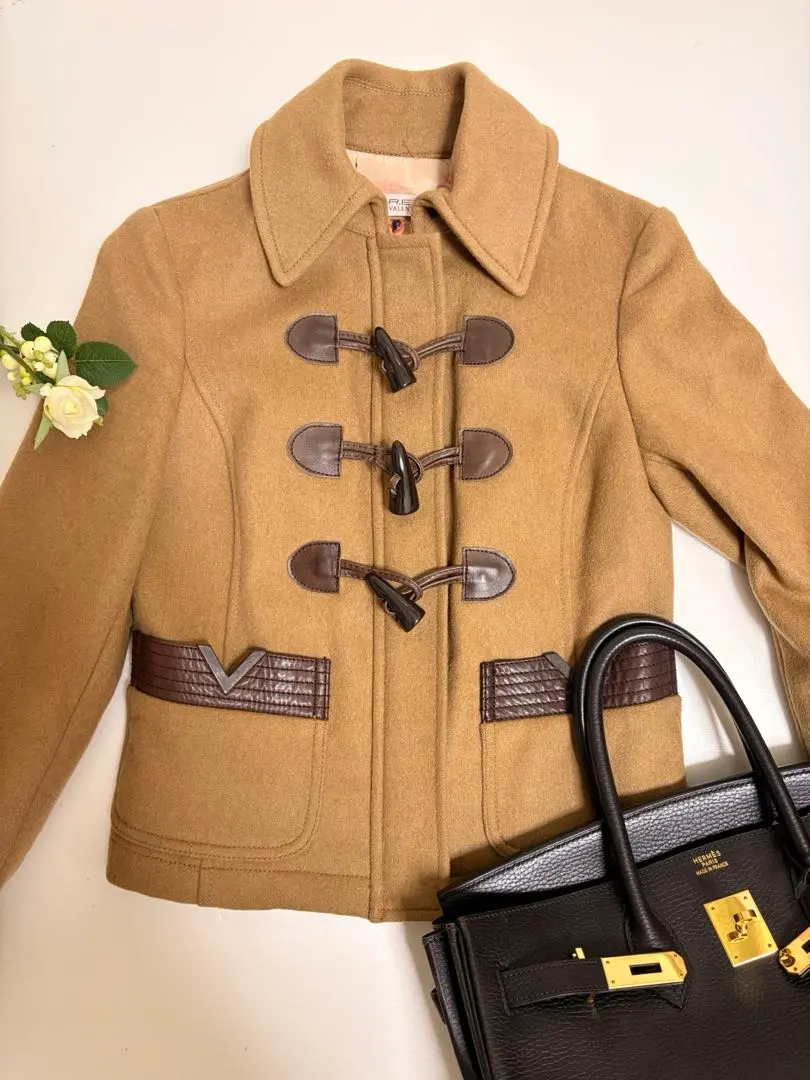 2026年最新】ヴァレンティノダッフルコートの人気アイテム - メルカリ