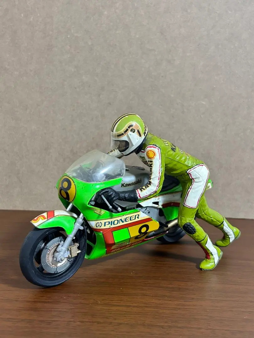 2026年最新】カワサキKR500の人気アイテム - メルカリ