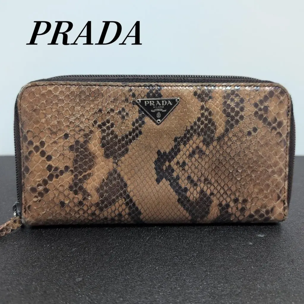 2026年最新】プラダ パイソン財布の人気アイテム - メルカリ