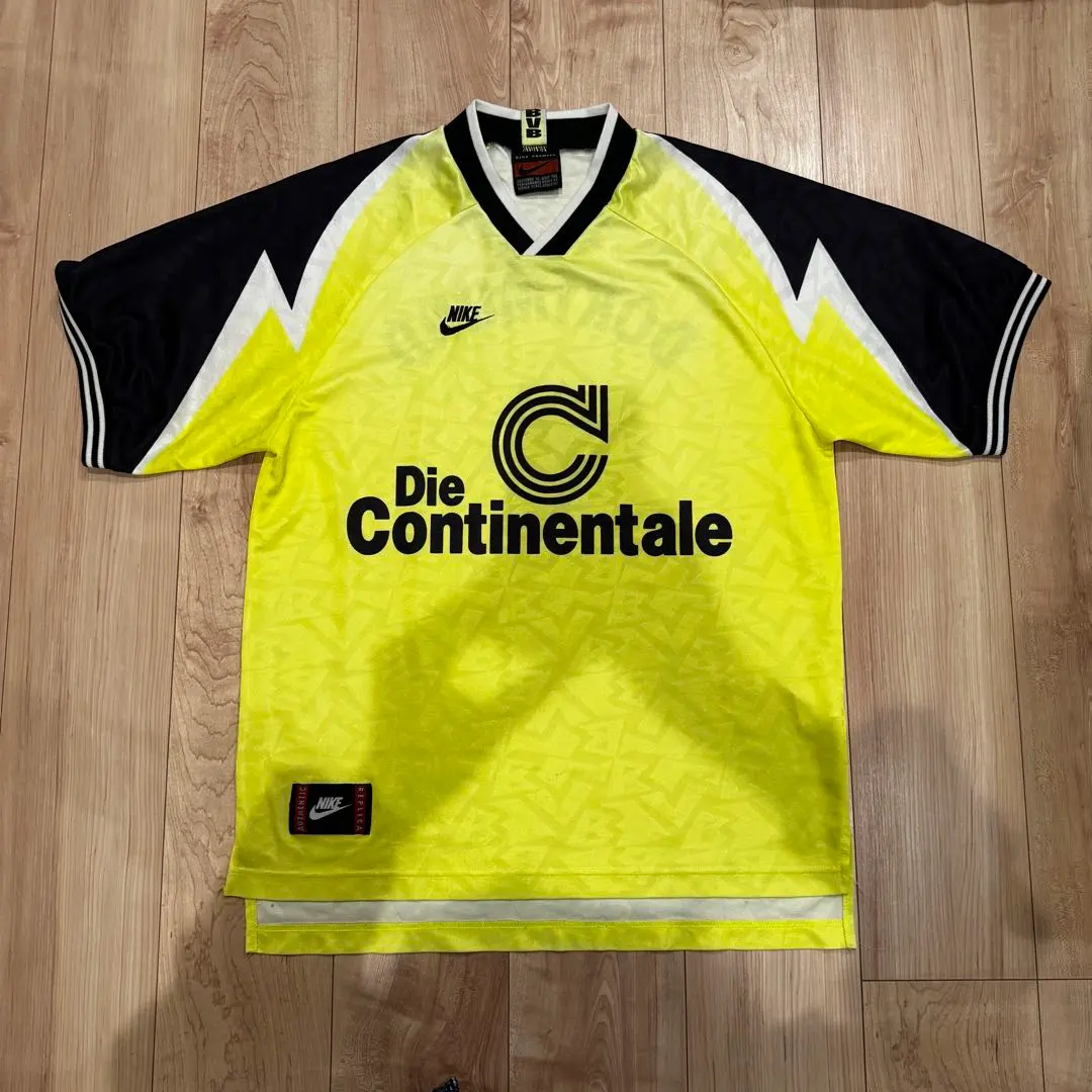 2026年最新】ドルトムント ユニフォーム nikeの人気アイテム - メルカリ