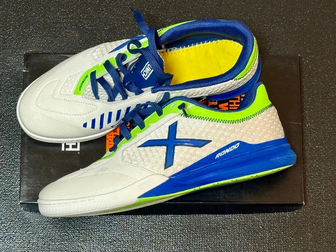 2026年最新】munich フットサルシューズの人気アイテム - メルカリ