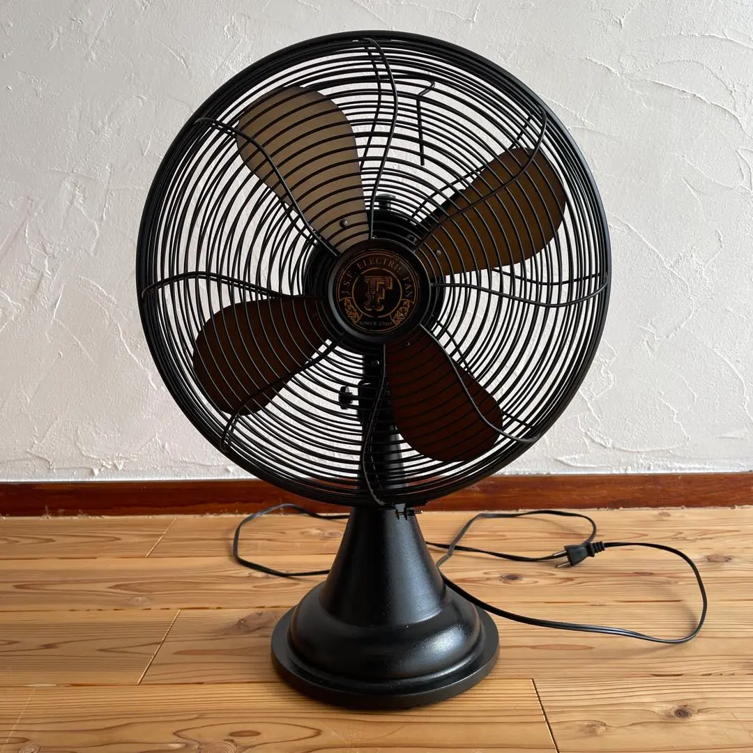 m64432609138_1.jpg?1765250601