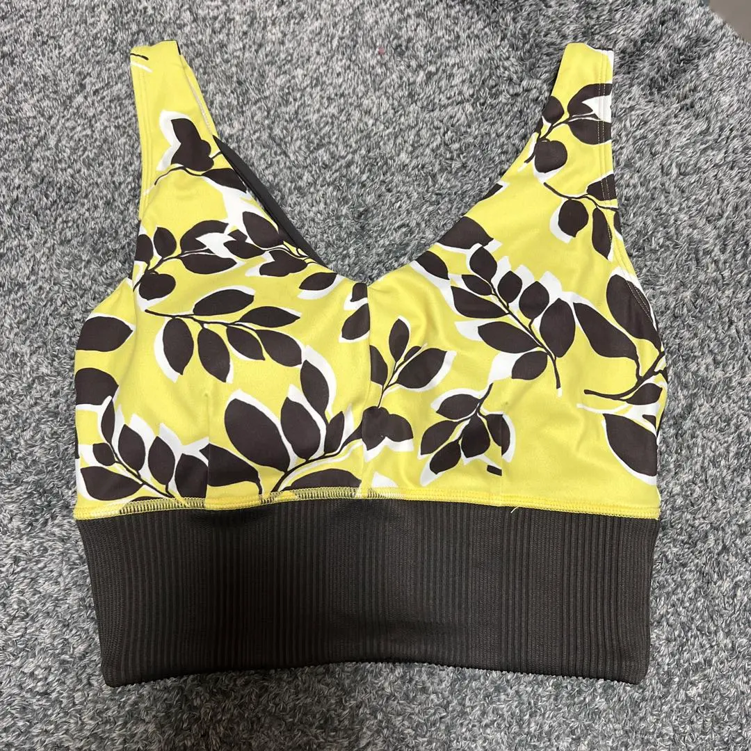 2026年最新】リーフバイカラーブラトップの人気アイテム - メルカリ