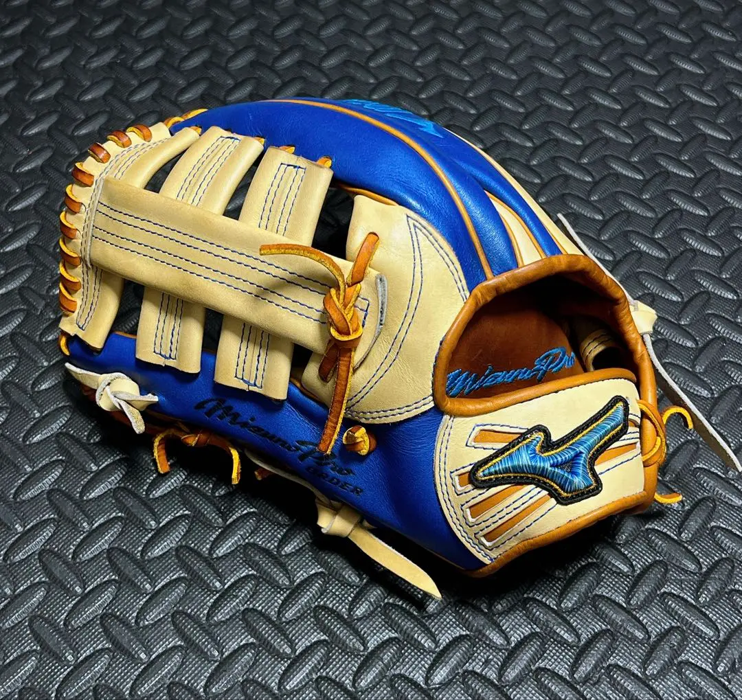 m66544311233_1.jpg?1771876147