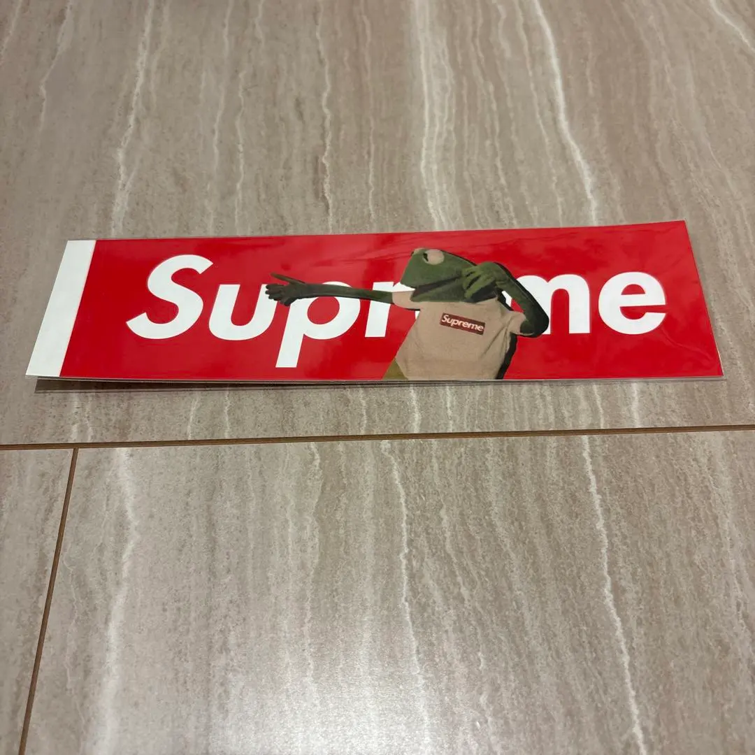 2026年最新】supreme カーミット ステッカーの人気アイテム - メルカリ