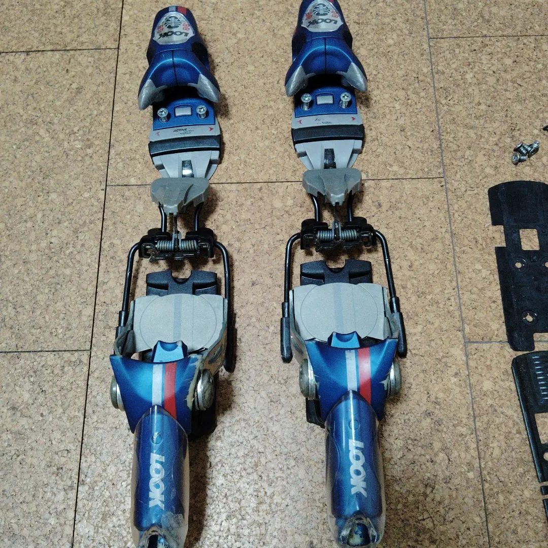 2026年最新】LOOK pivot ブレーキの人気アイテム - メルカリ