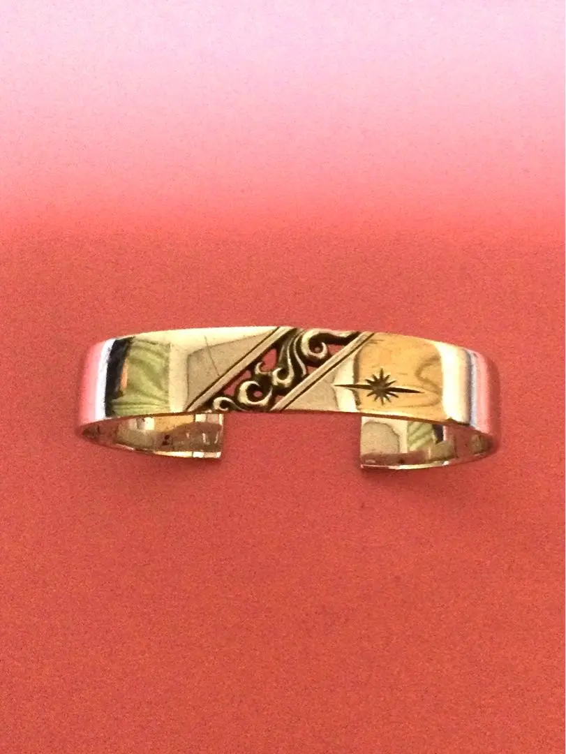 2026年最新】SAAD シルバー バングルの人気アイテム - メルカリ