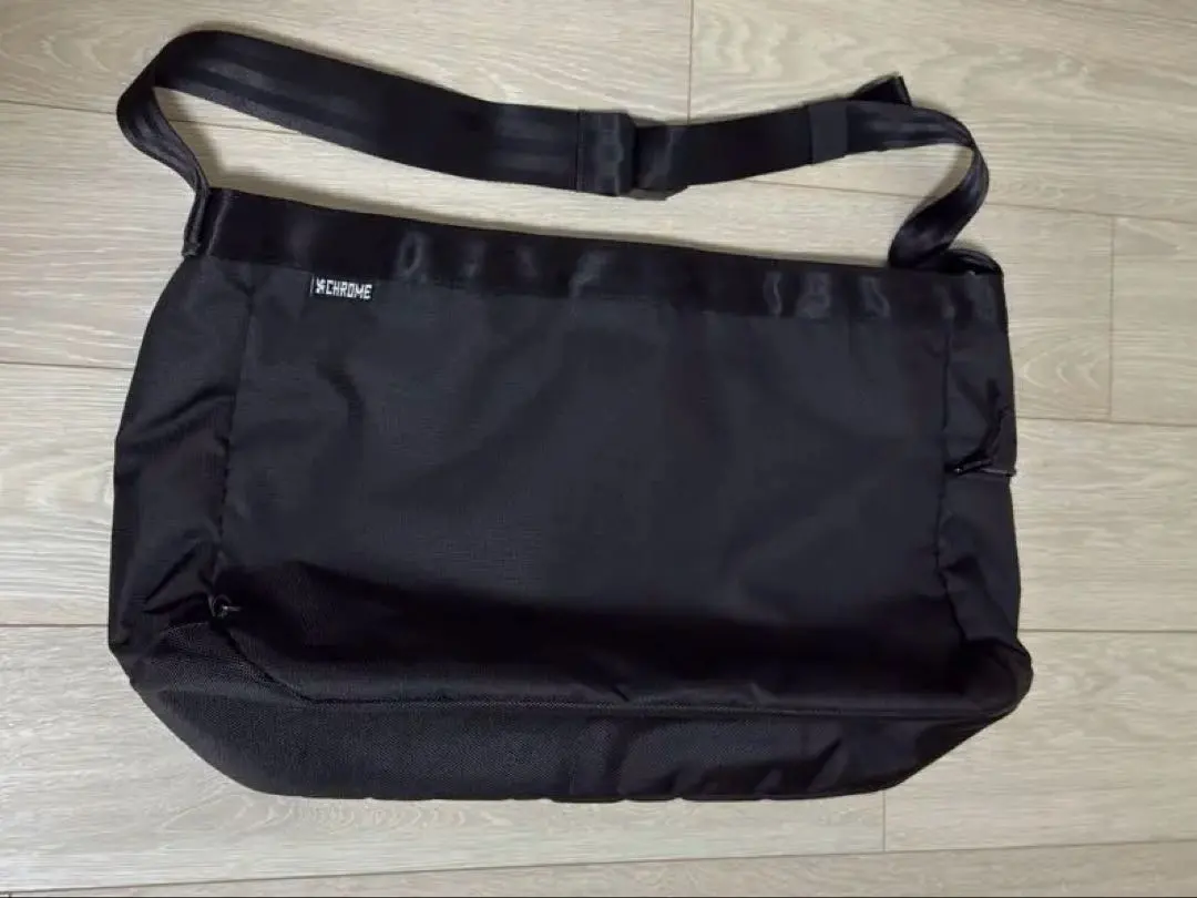 2026年最新】Resistant メッセンジャー バッグの人気アイテム - メルカリ