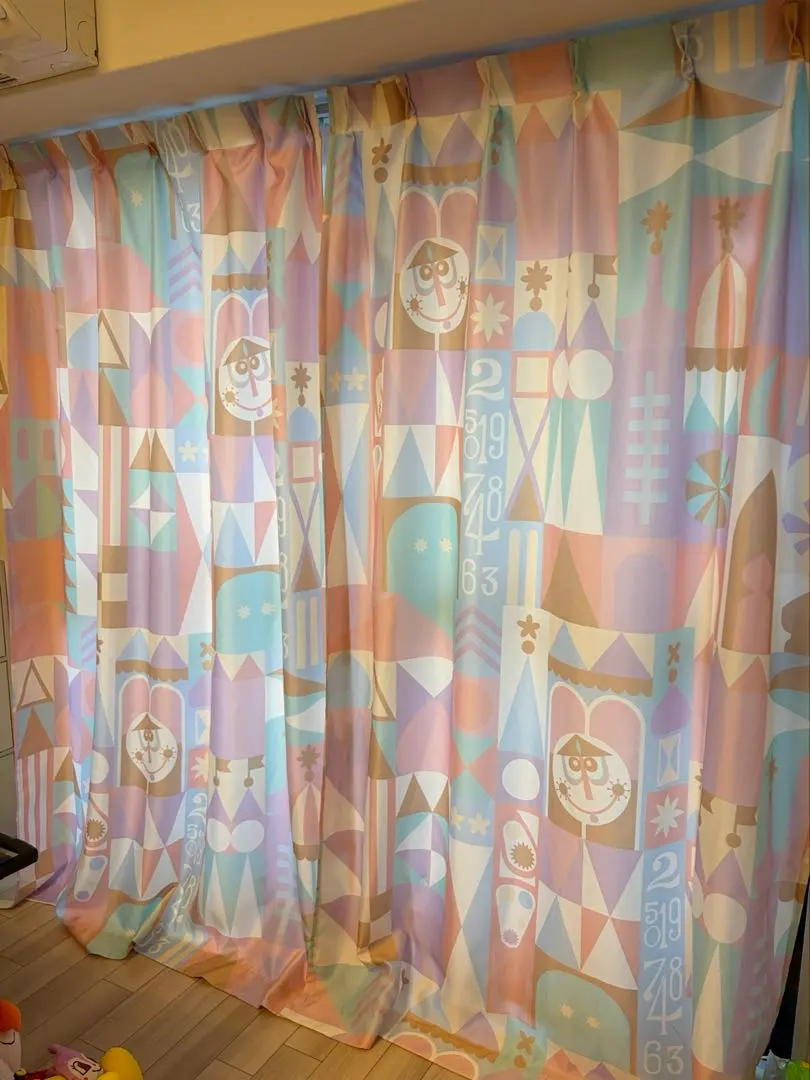 2026年最新】スモールワールド カーテンの人気アイテム - メルカリ