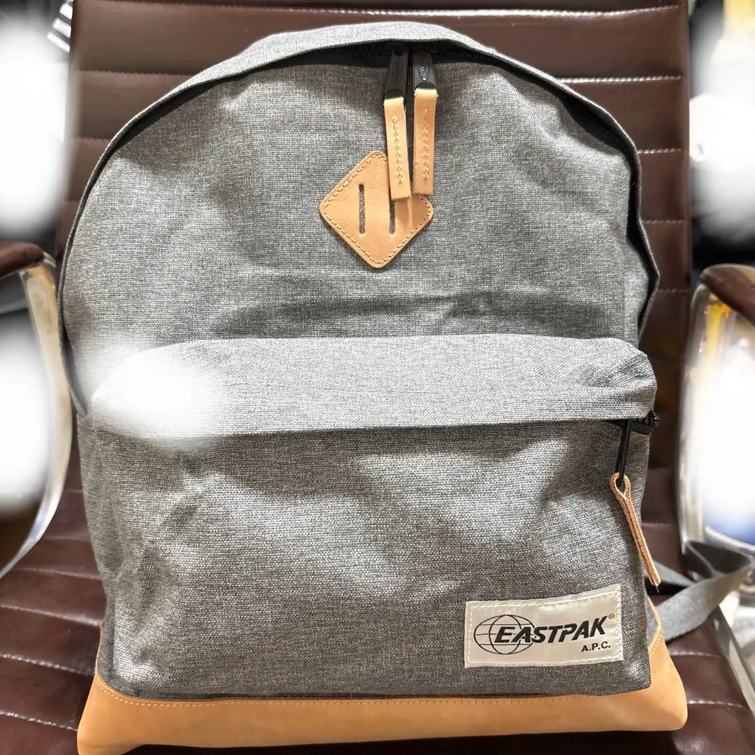2026年最新】a.p.c. eastpakの人気アイテム - メルカリ