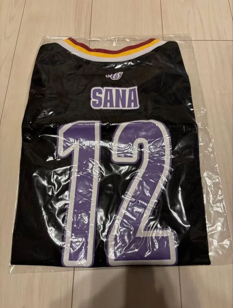 2026年最新】TWICE ユニフォーム サナの人気アイテム - メルカリ