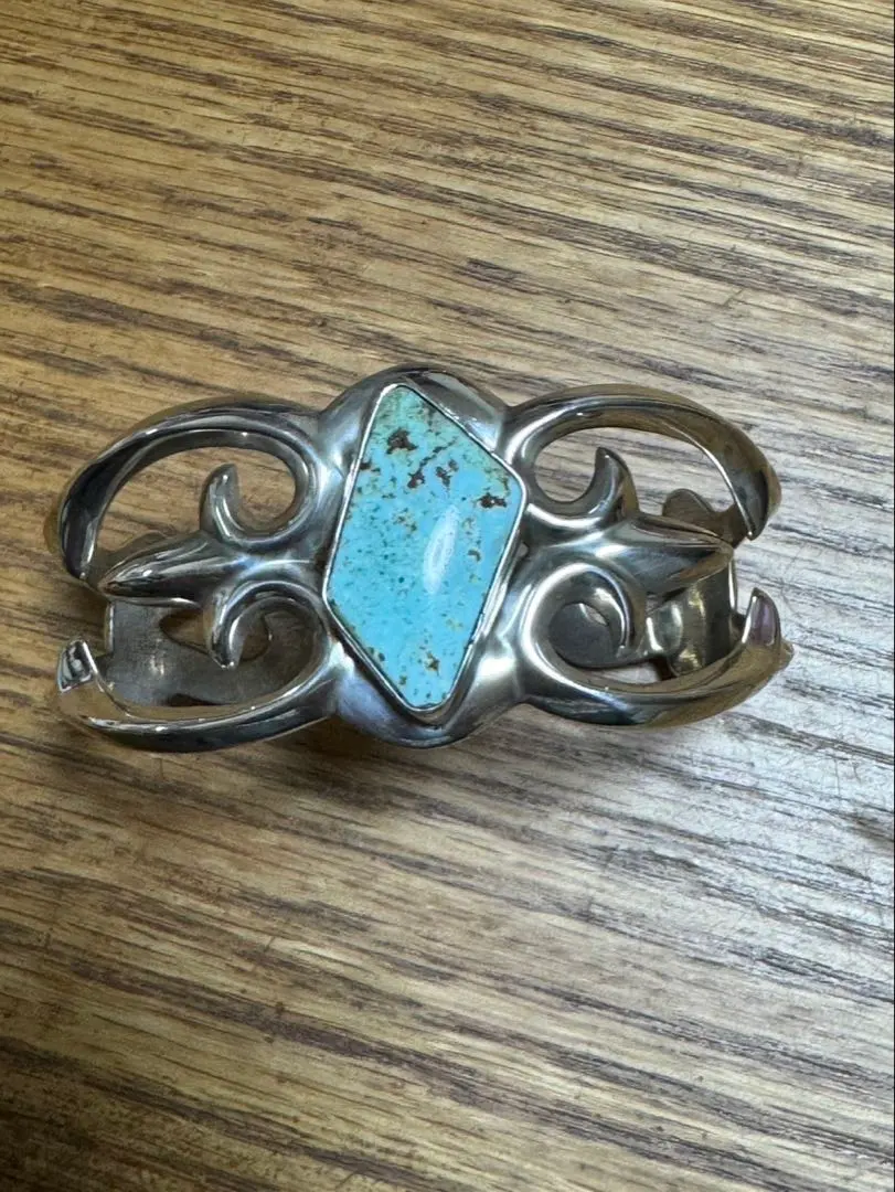 2026年最新】ナバホ benallyの人気アイテム - メルカリ