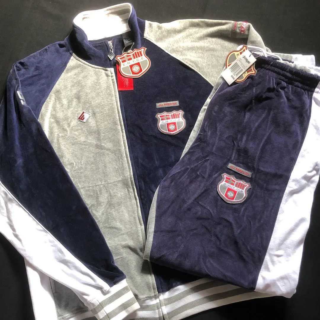 2026年最新】enyce ベロアの人気アイテム - メルカリ