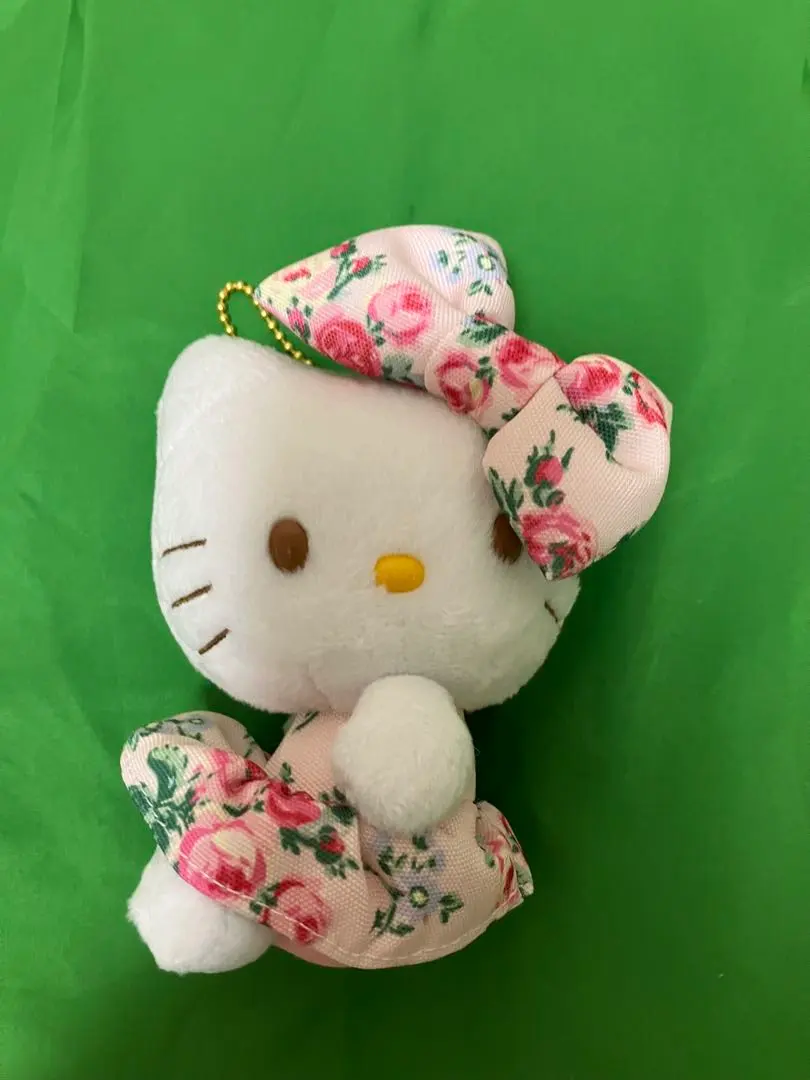 2026年最新】HelloKItty lauraashleyの人気アイテム - メルカリ