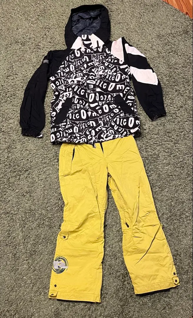 2026年最新】RIDEOUTの人気アイテム - メルカリ